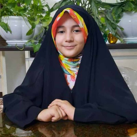 زهرا قربانی هنرجوی نقاشی فاطمه لطیفی ۸ ساله از تهران